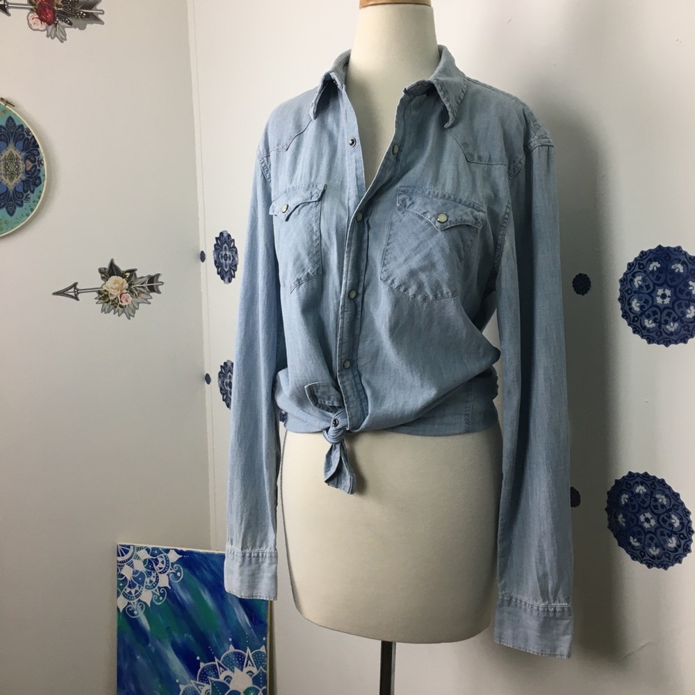 Ralph Lauren long sleeve denim snap up top painted M